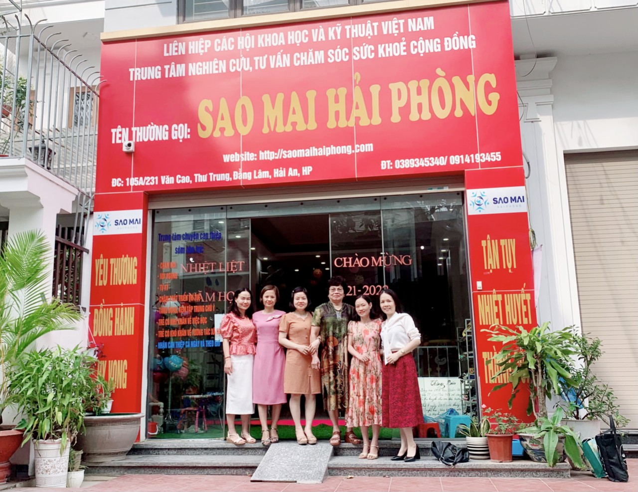 Direct professional sharing and support session at Morning Star Hai Phong Center
